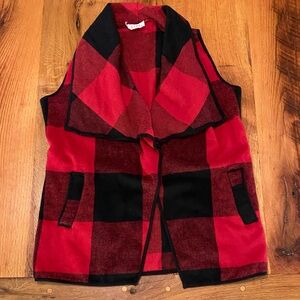 ETWO Red and Black Buffalo Plaid Waterfall Vest with Front Pockets, Size Medium
